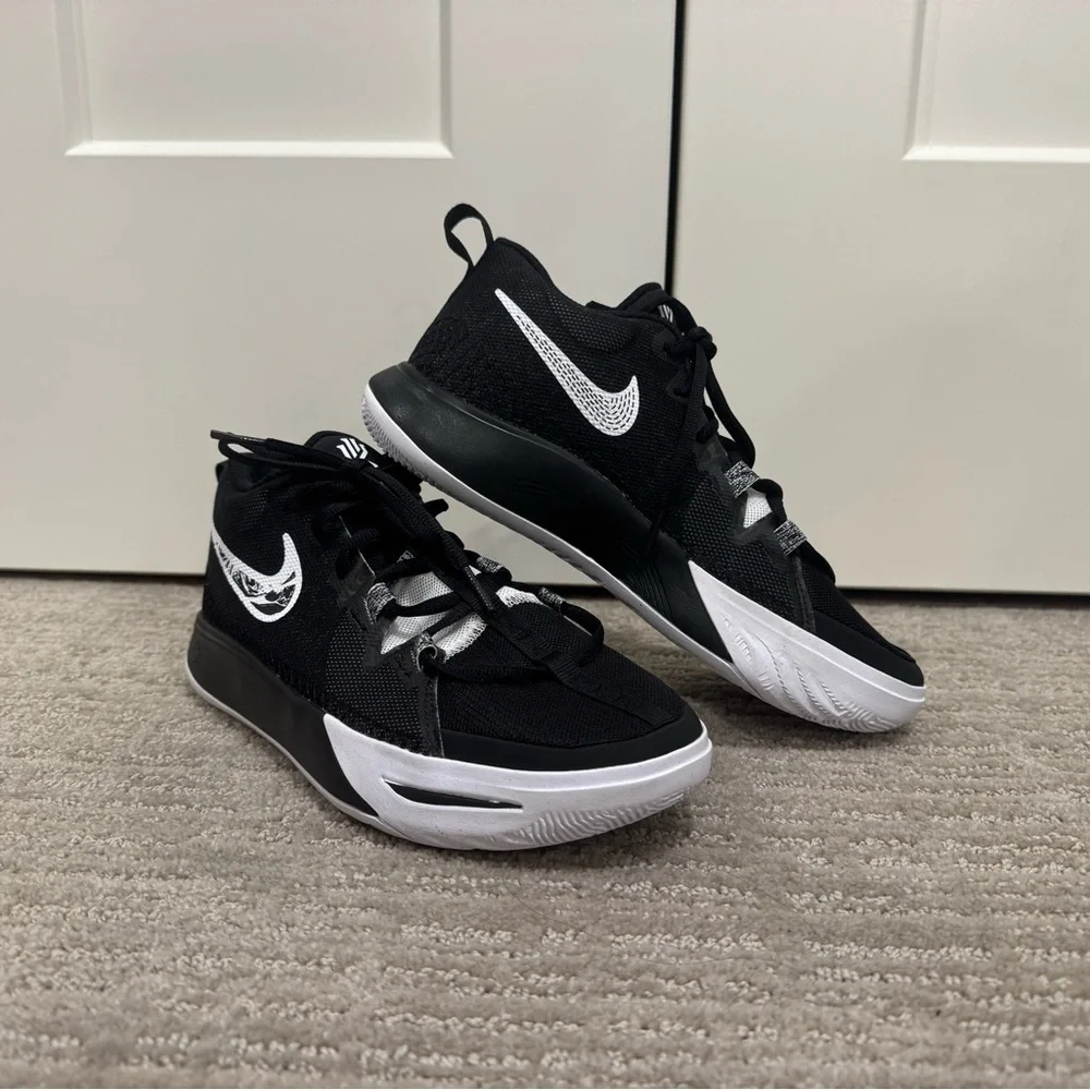 Nike Kids Kyrie Flytrap 6